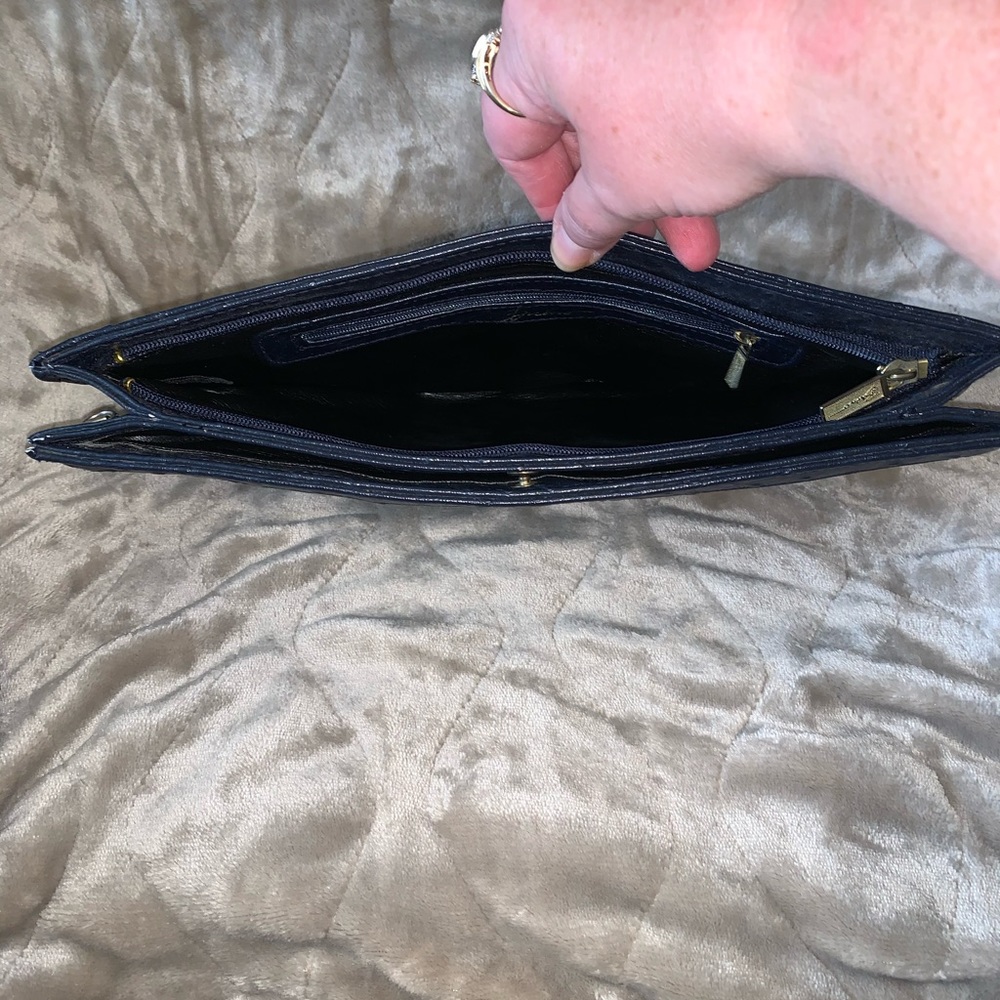 Vintage Navy Clutch/Purse - Picture 4 of 6